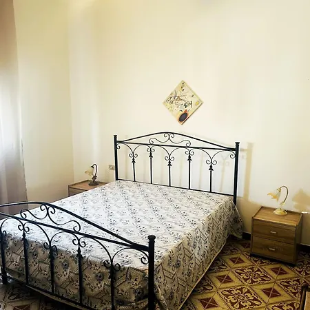 Apartment Confortevole Primo Piano Giamaica